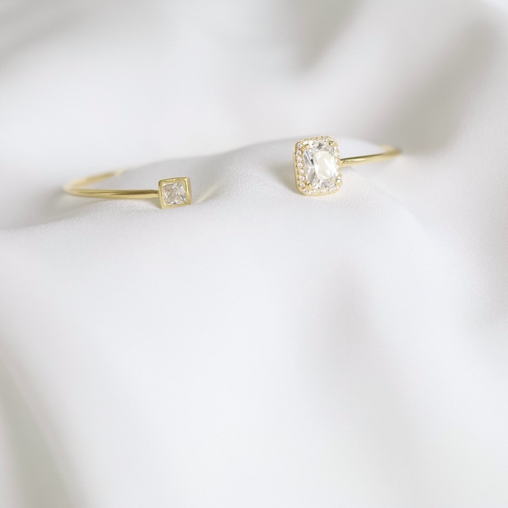 SoldOut11thStreet - Picture 7 of 8